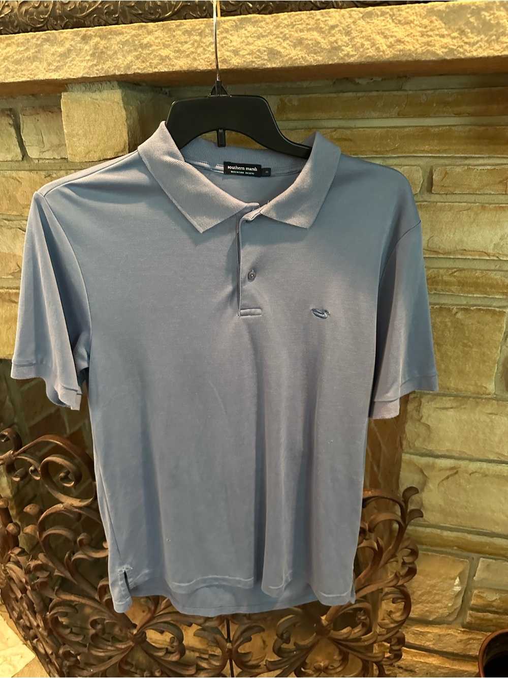 Southern Marsh men’s medium blue polo shirt